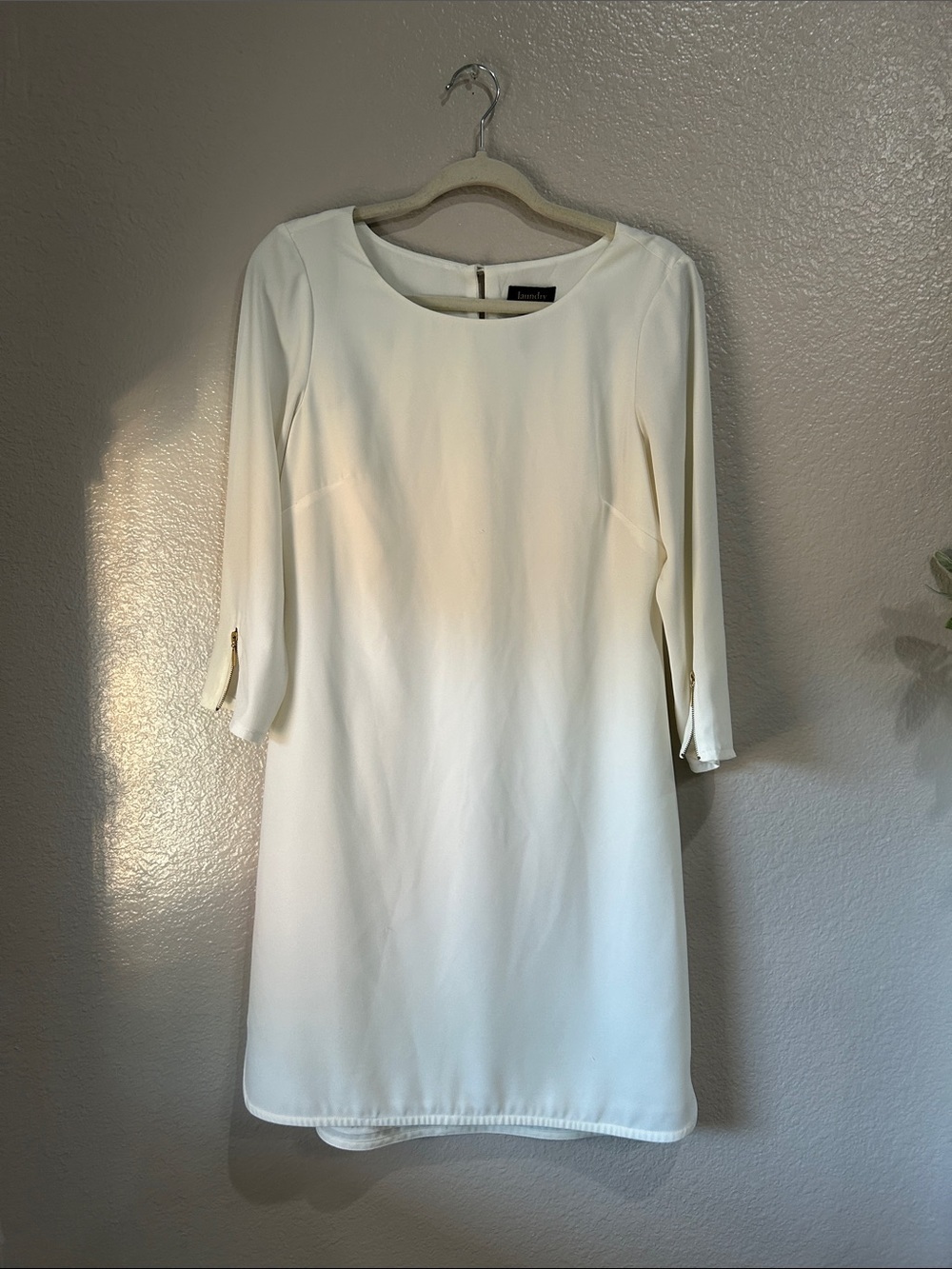 Laundry By Shelli Segal Size 6 Crepe Solid White Shift Dress Midi Stretch TC0142